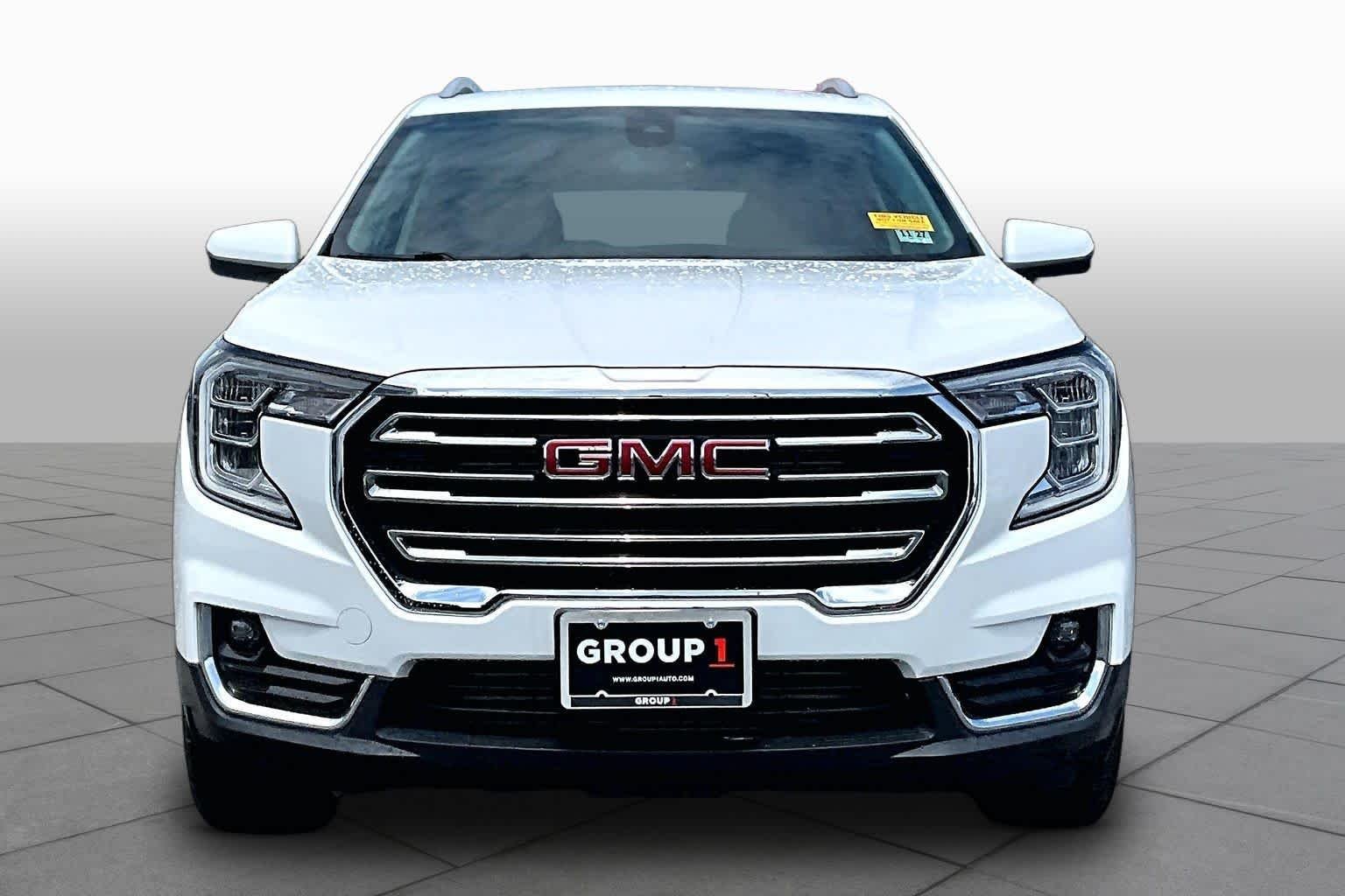 Used 2022 Summit White GMC SLT image 4
