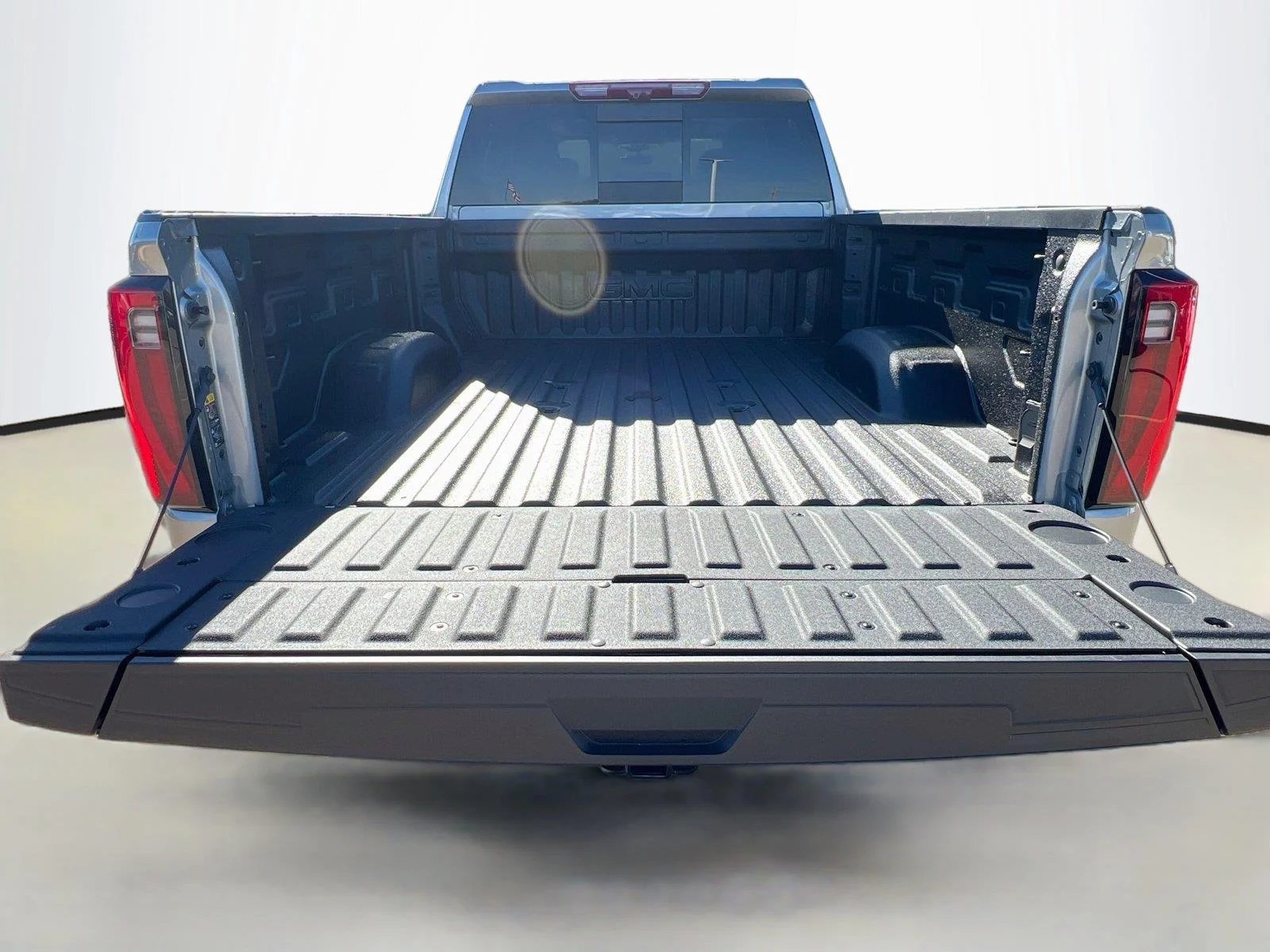 2026 GMC Sierra 3500HD Denali Ultimate - Photo 27