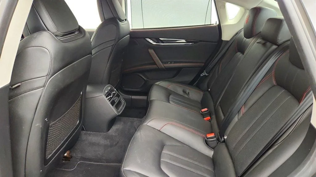 Used 2017 Grigio Maratea Metallescent Maserati S Q4 GranSport 3.0L Driver Assistance Pack+ & Cooled Front Seats image 20