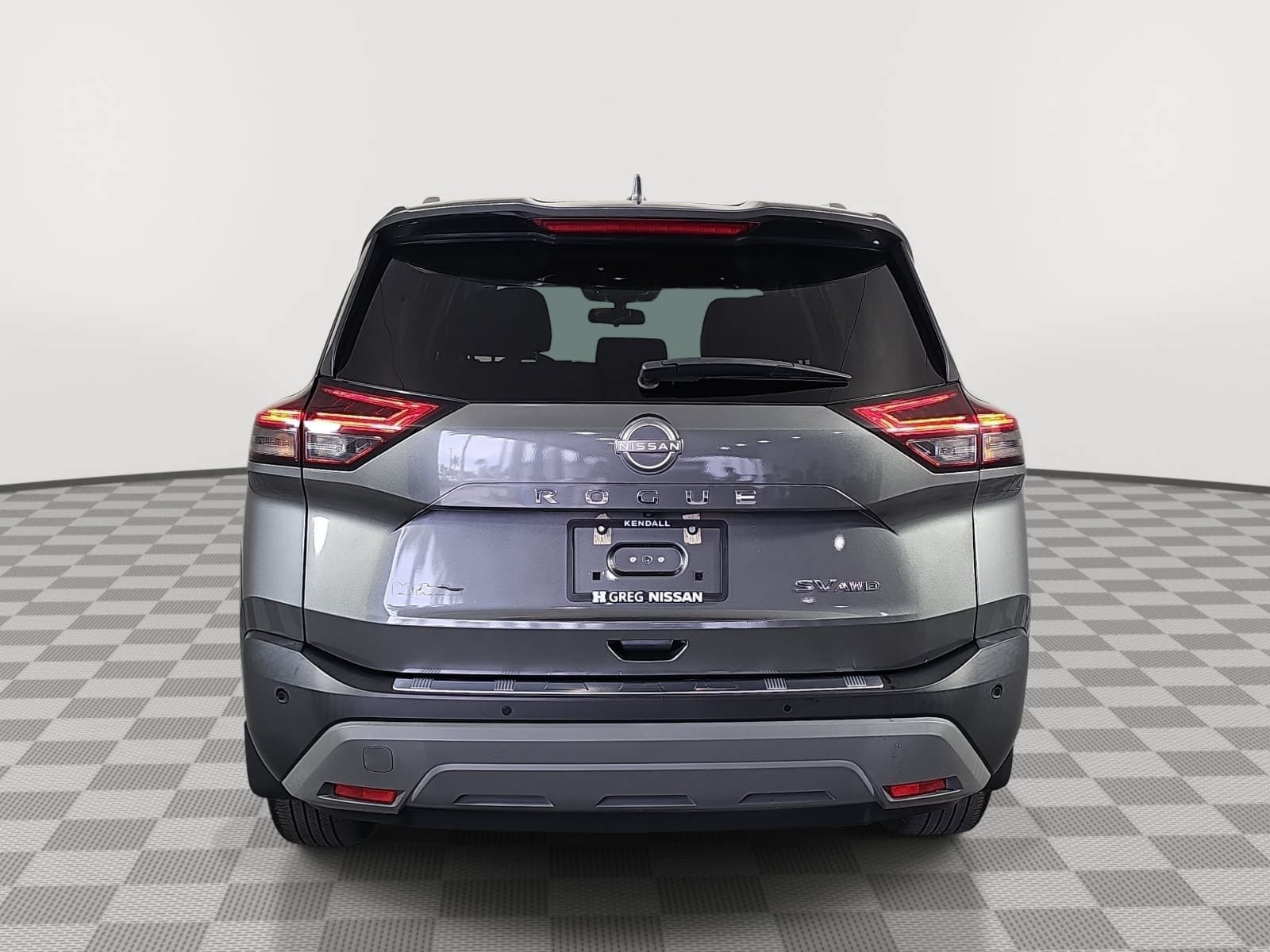 Used 2022 Gray Nissan SV image 7