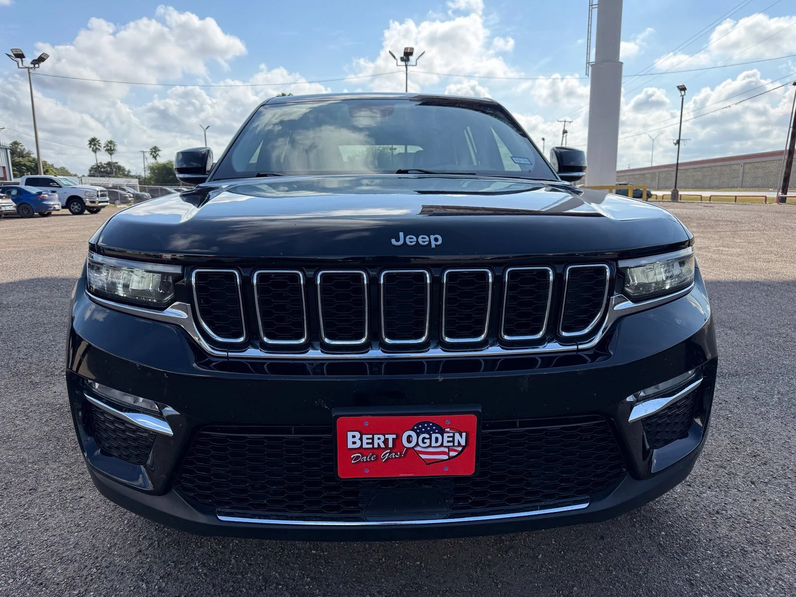 Used 2023 Black Jeep Limited image 2