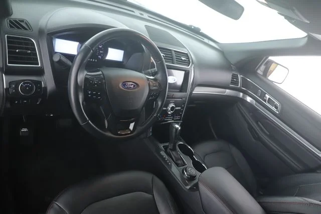 Used 2019 Gray Ford Sport image 10