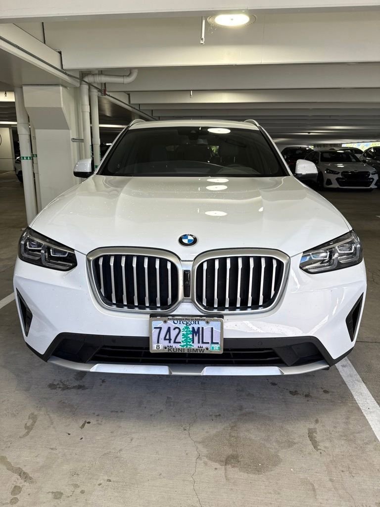 Certified Used 2023 Alpine White BMW xDrive30i image 2