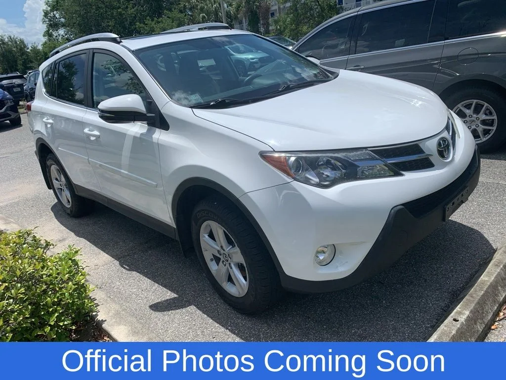 2015 Toyota RAV4's photo
