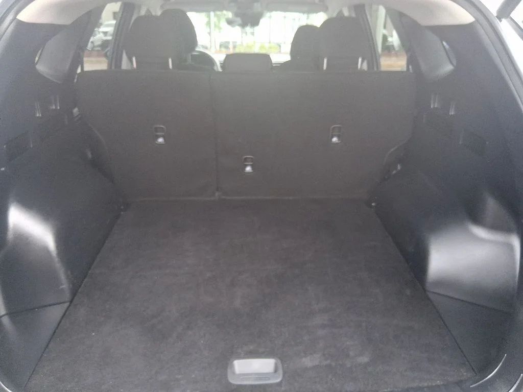 Used 2024 Silver Hyundai SEL image 16