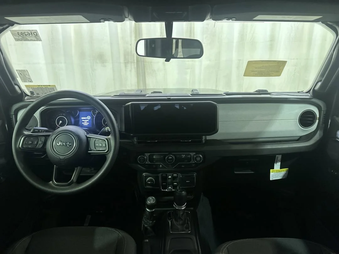 2026 Jeep Gladiator Sport - Photo 13