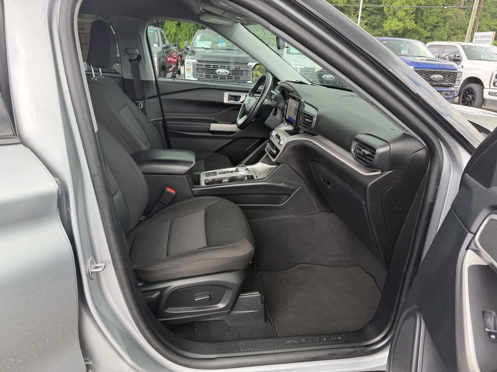 Certified Used 2023 Iconic Silver Ford XLT image 17