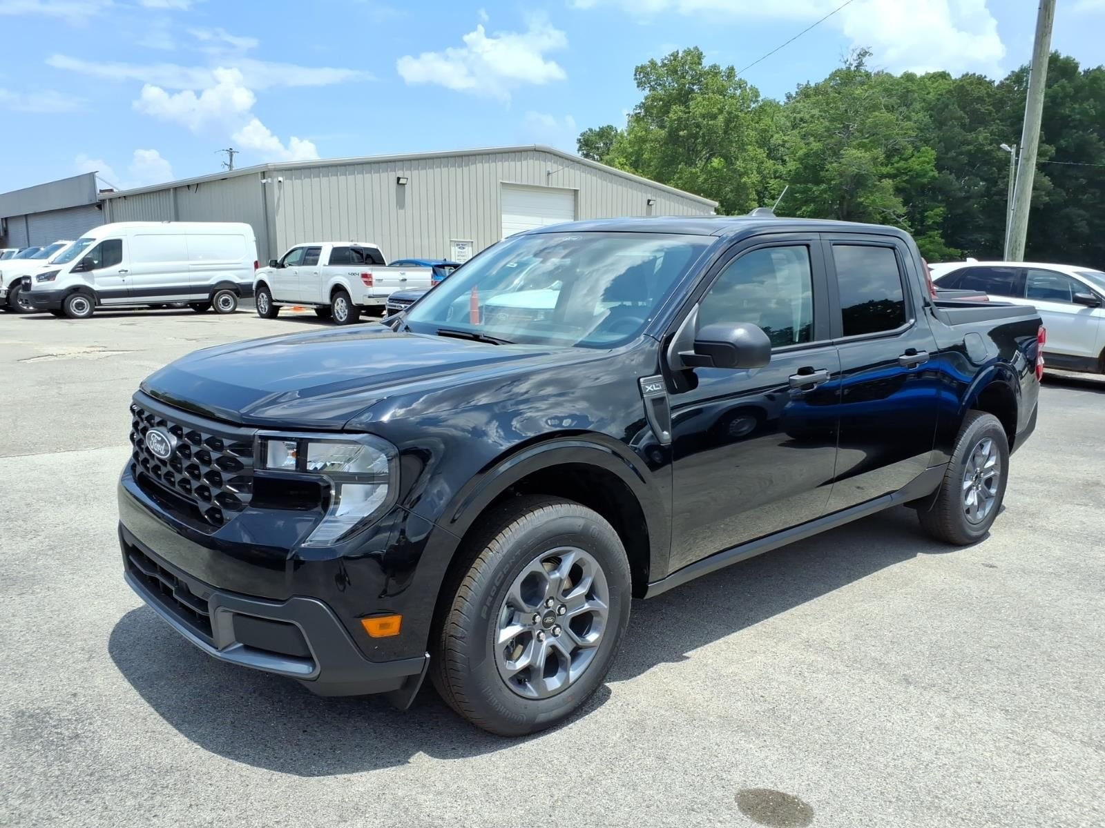 New 2026 Shadow Black Ford XLT image 1