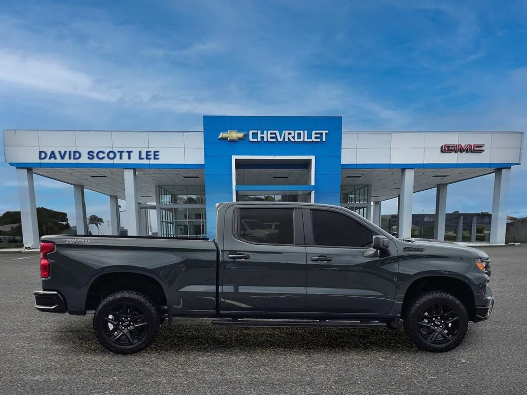 Used 2025 Cypress Gray Chevrolet Custom Trail Boss image 7
