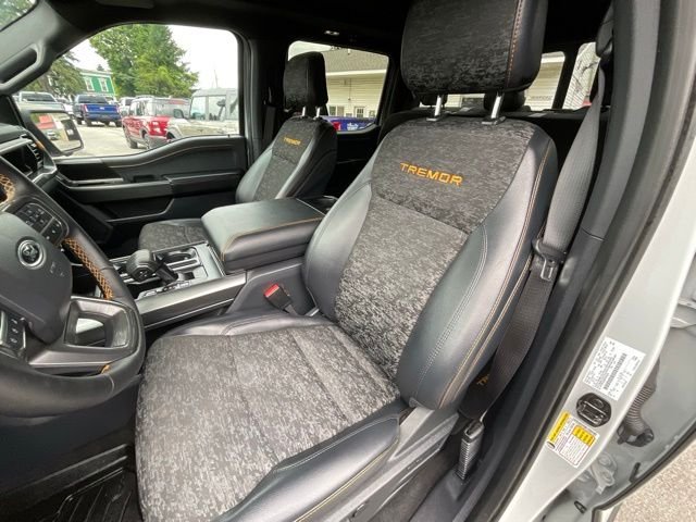 Used 2023 White Ford Tremor image 11