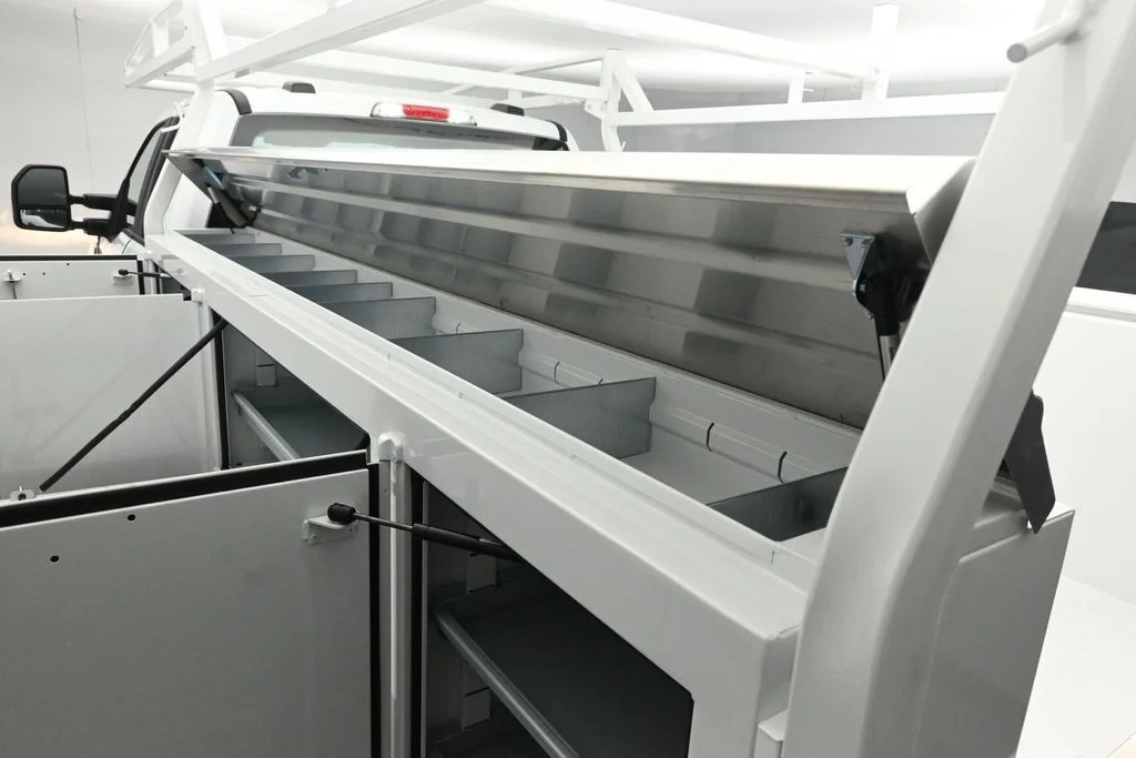 New 2026 Oxford White Ford XL image 22