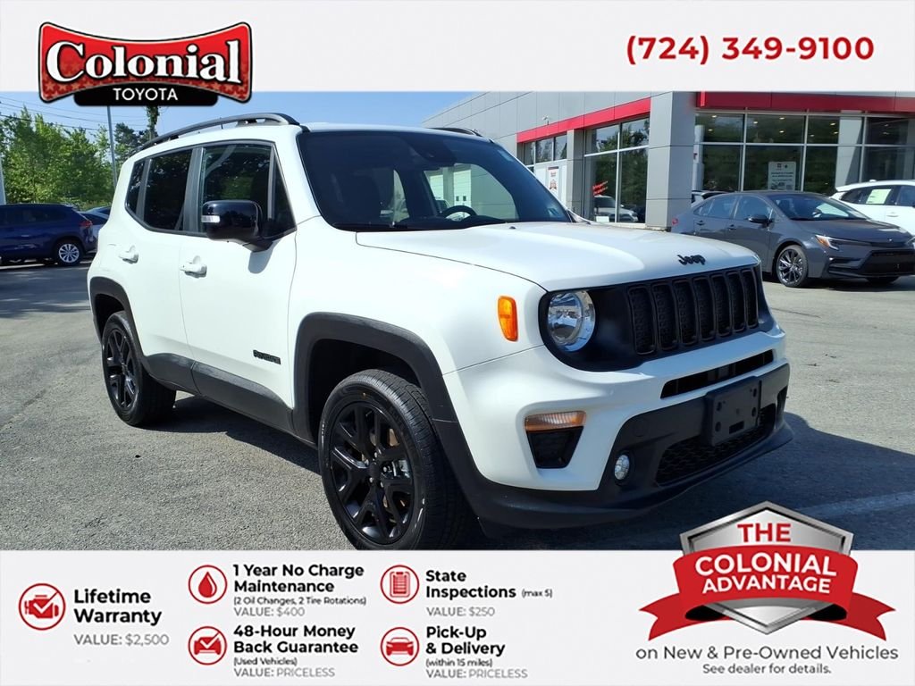 Used 2022 Alpine White Clearcoat Jeep Altitude image 1