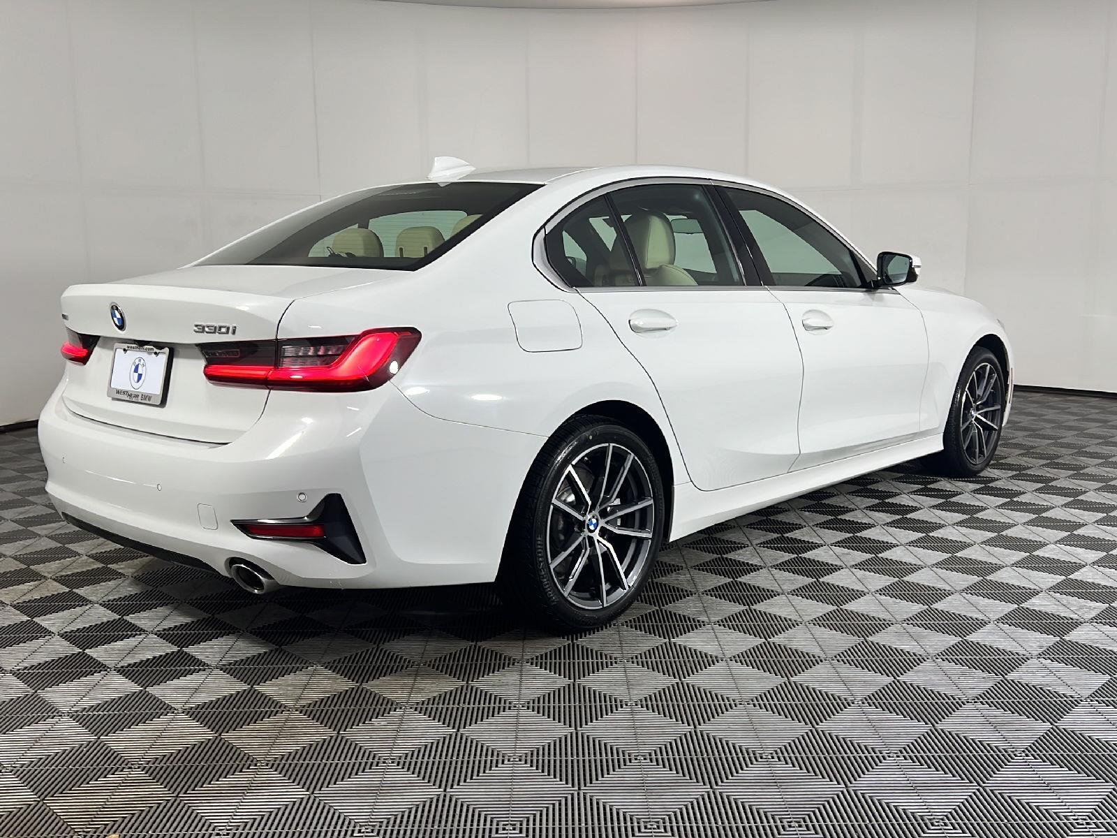 Used 2021 Alpine White BMW 330i xDrive image 5