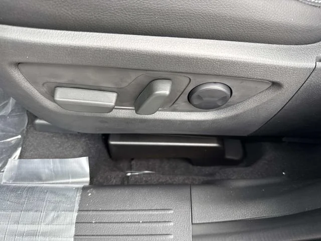 New 2026 Jet Black Mica Mazda 2.5 S Premium Plus AWD image 29