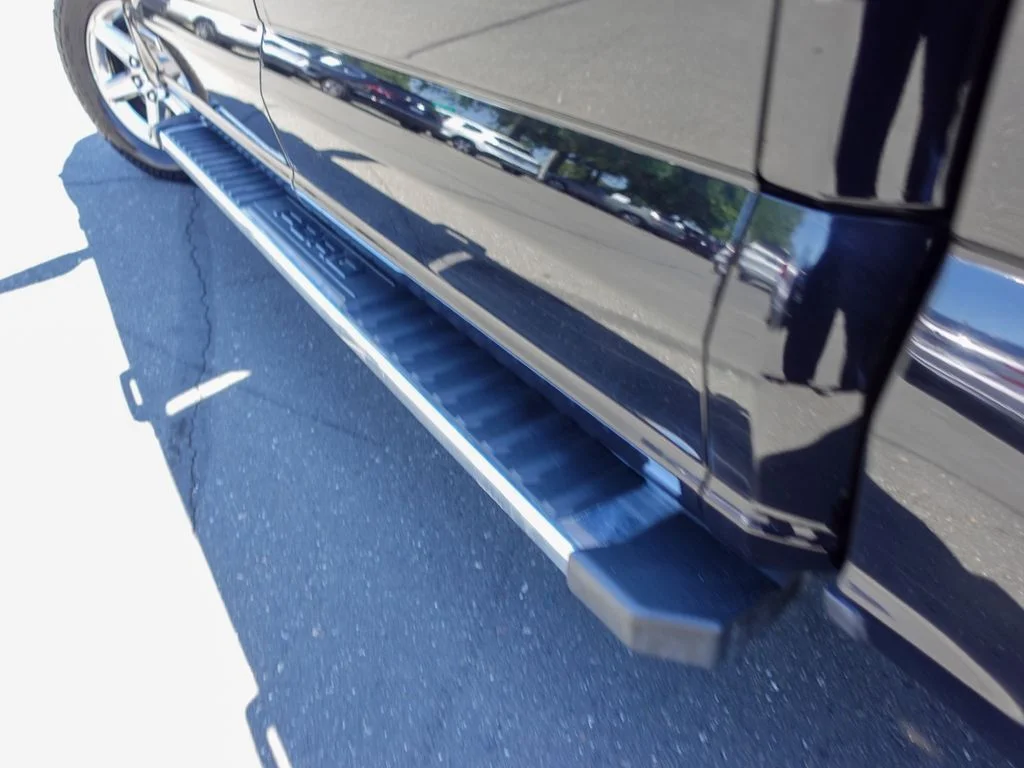 Used 2024 Agate Black Metallic Ford XLT image 11