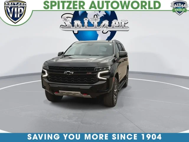 Used 2023 Black Chevrolet Z71 image 3