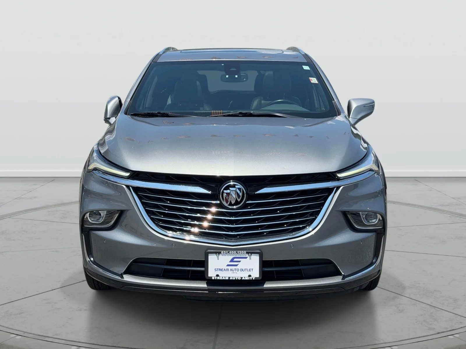 Used 2023 Gray Buick Essence image 2