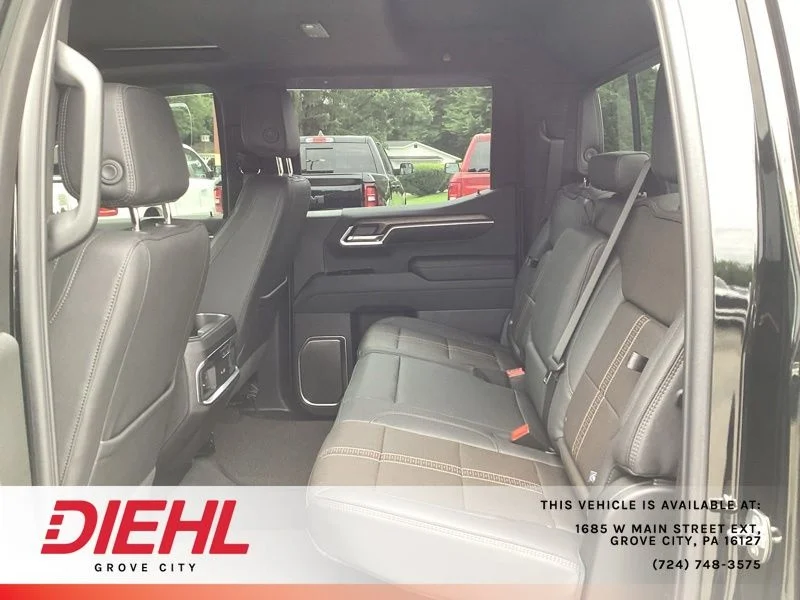 Used 2025 Black Chevrolet High Country image 18