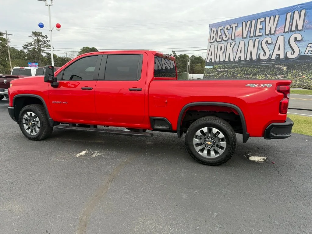 2025 Chevrolet Silverado 2500HD Custom - Photo 8