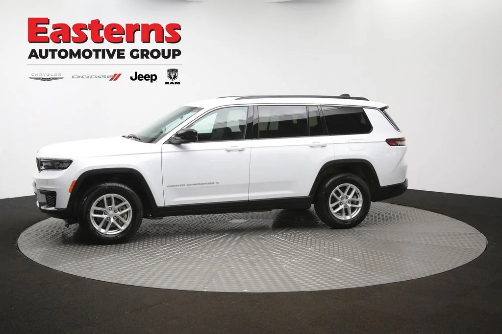 Certified Used 2025 White Jeep Laredo image 60
