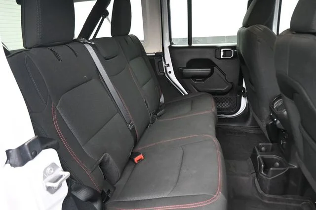 Used 2023 White Jeep Rubicon image 24