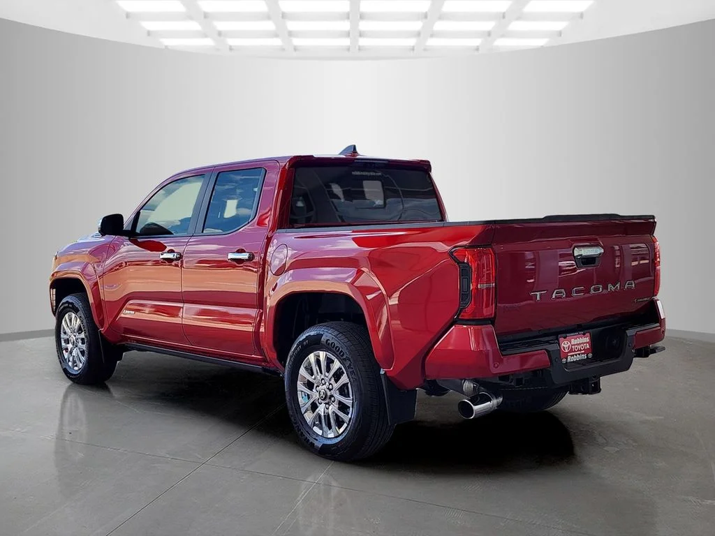 2026 Toyota Tacoma Limited - Photo 7
