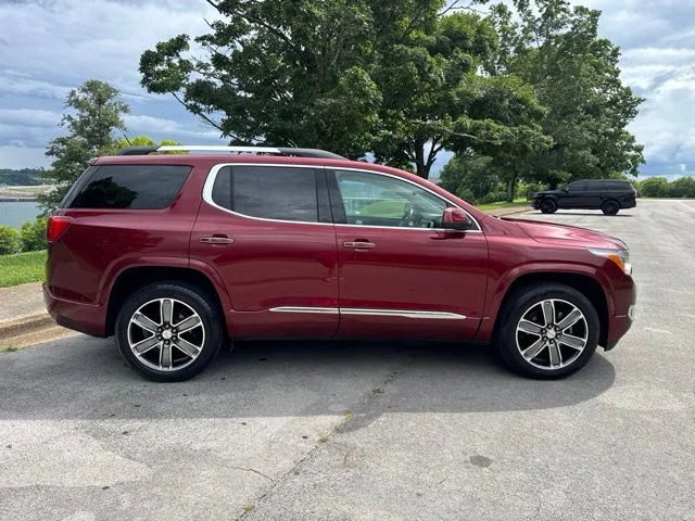 Used 2017 Red GMC Denali image 8
