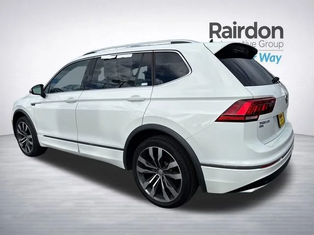 Used 2020  Volkswagen SEL Premium R-Line image 5