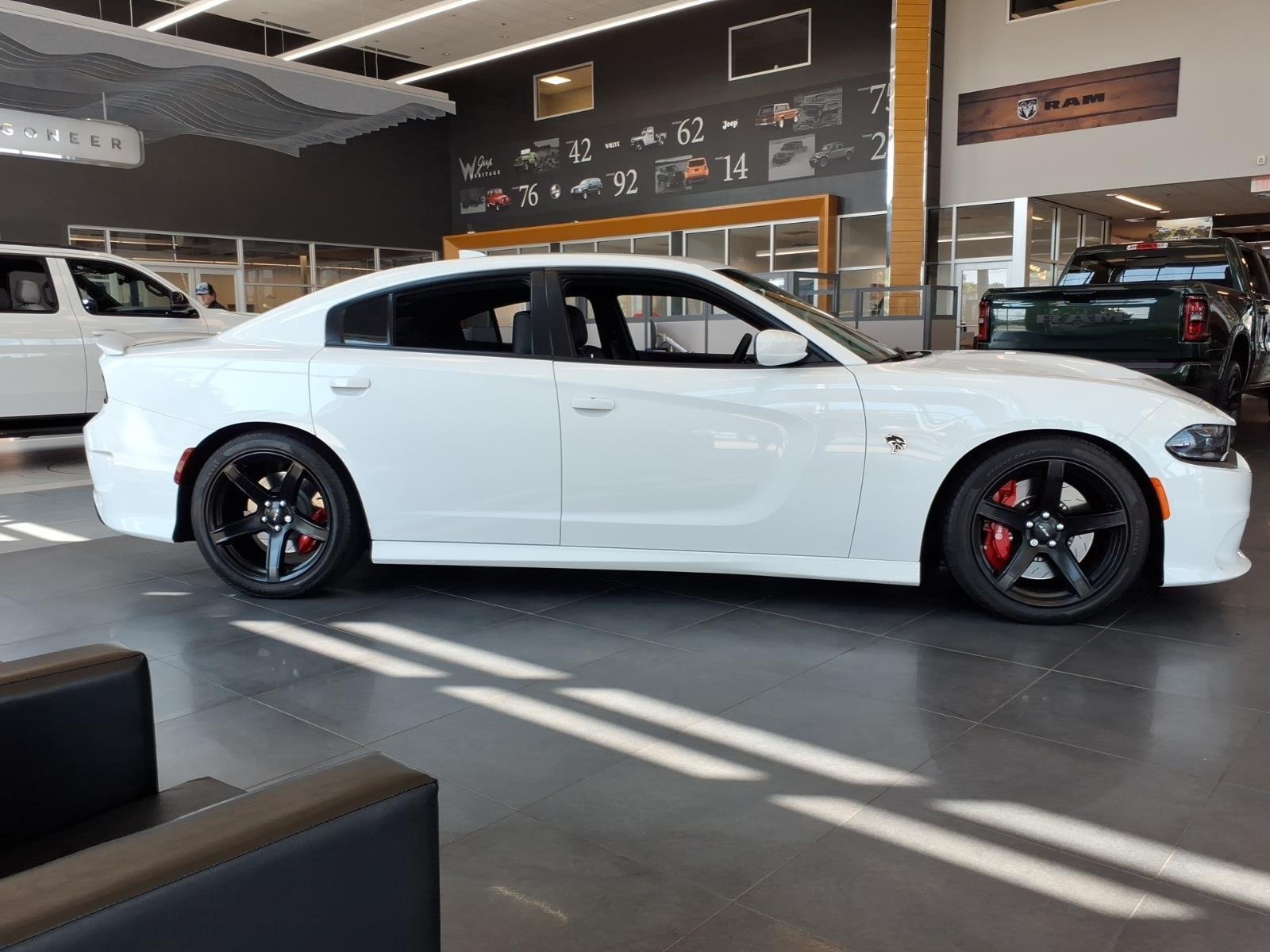 Used 2017 White Knuckle Clearcoat Dodge SRT Hellcat image 11