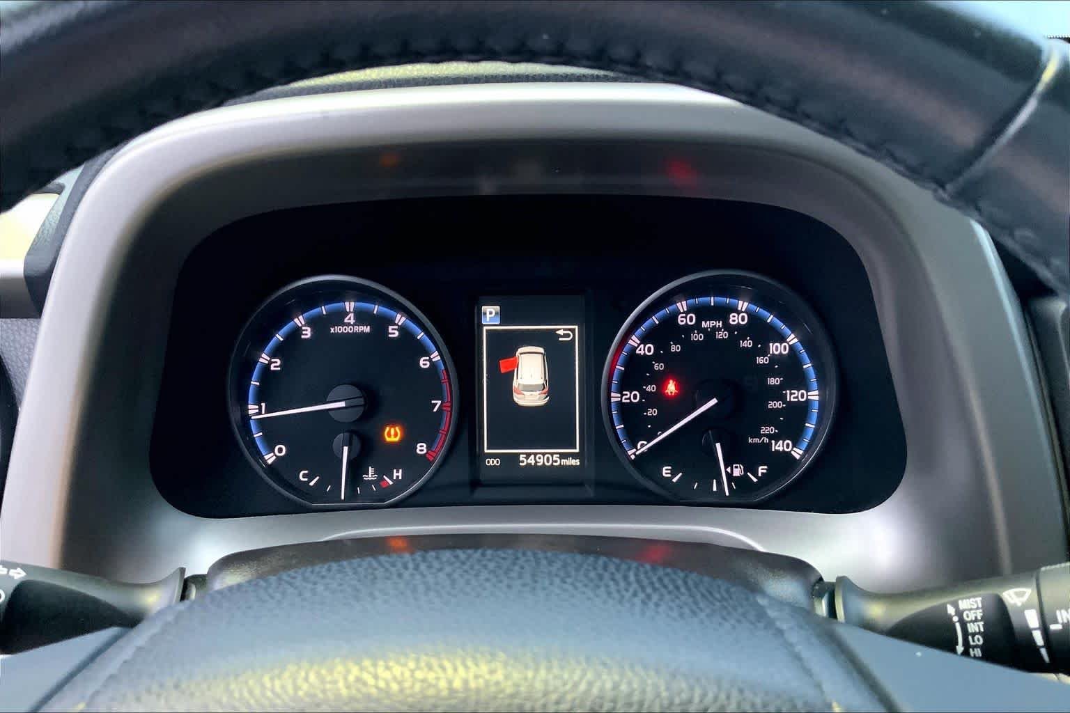 Used 2017 Silver Sky Metallic Toyota XLE image 23