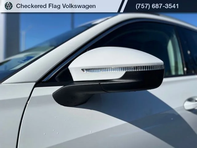 New 2026 White Volkswagen 2.0T SE image 3