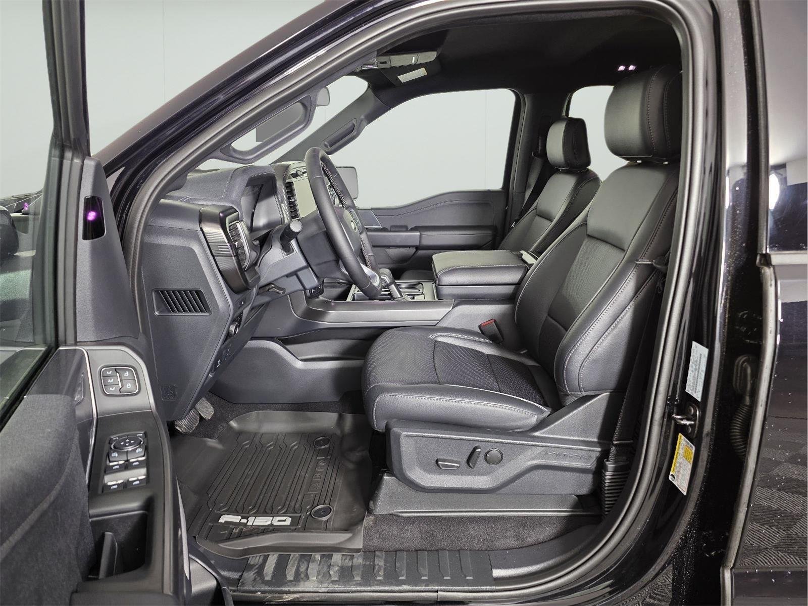 New 2025 Agate Black Metallic Ford Lariat® image 12