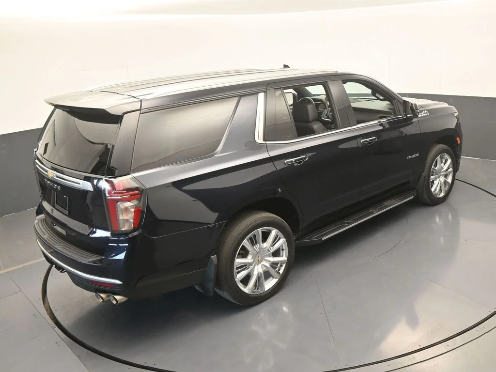 Used 2023 Midnight Blue Metallic Chevrolet High Country image 63