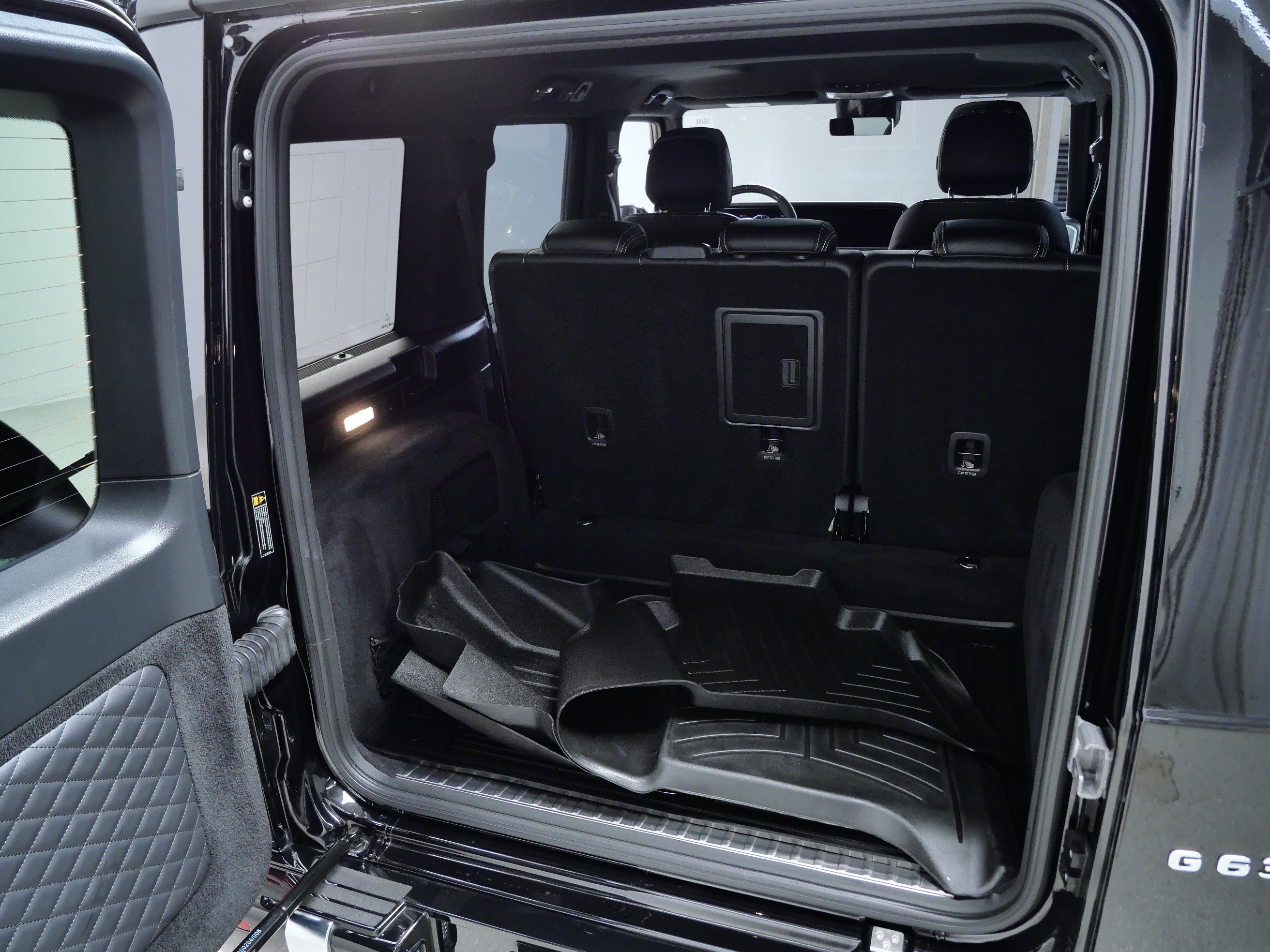 Used 2023 Obsidian Black Metallic Mercedes-Benz AMG® G 63 image 7