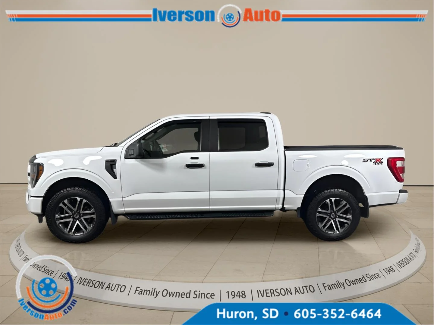 Used 2023 Oxford White Ford XL image 7