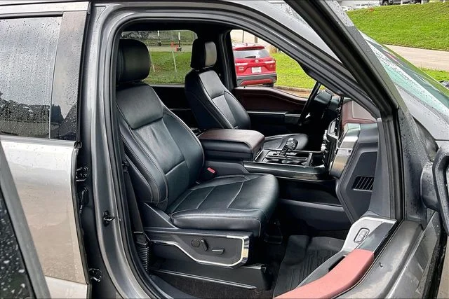 Used 2022 Gray Ford Lariat image 26
