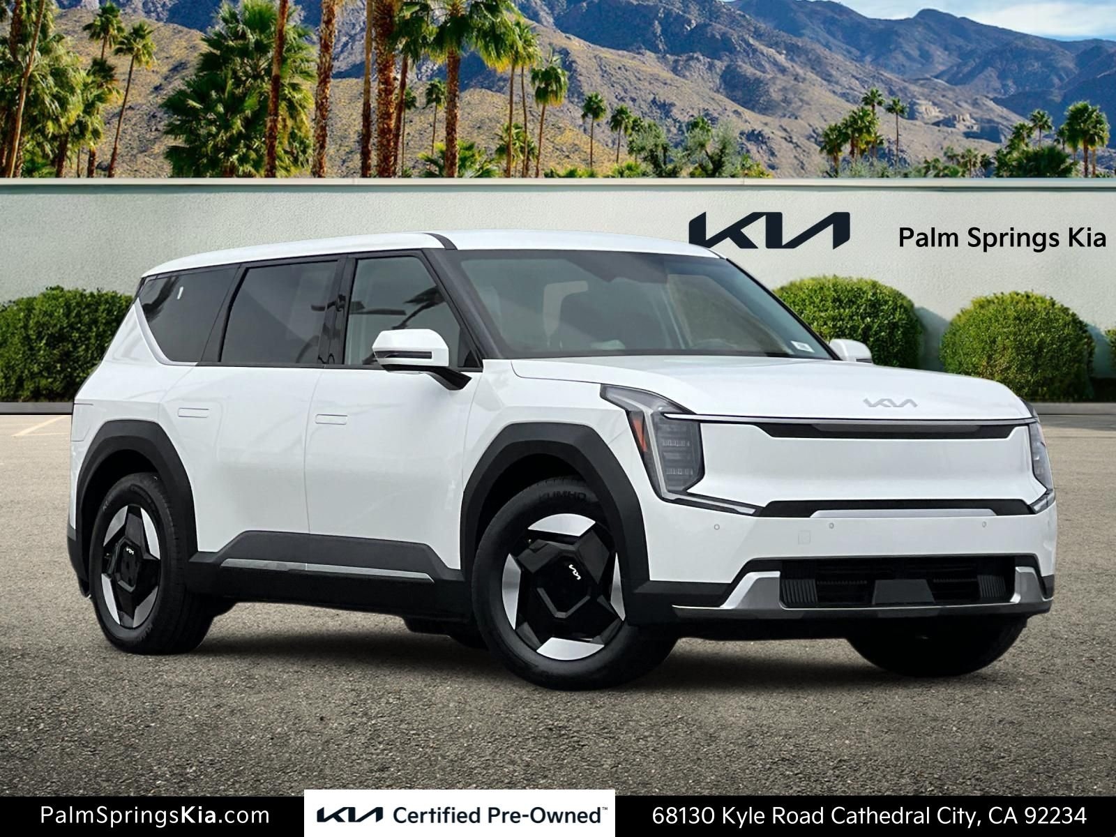 Certified Used 2024 White Kia Light Long Range image 1
