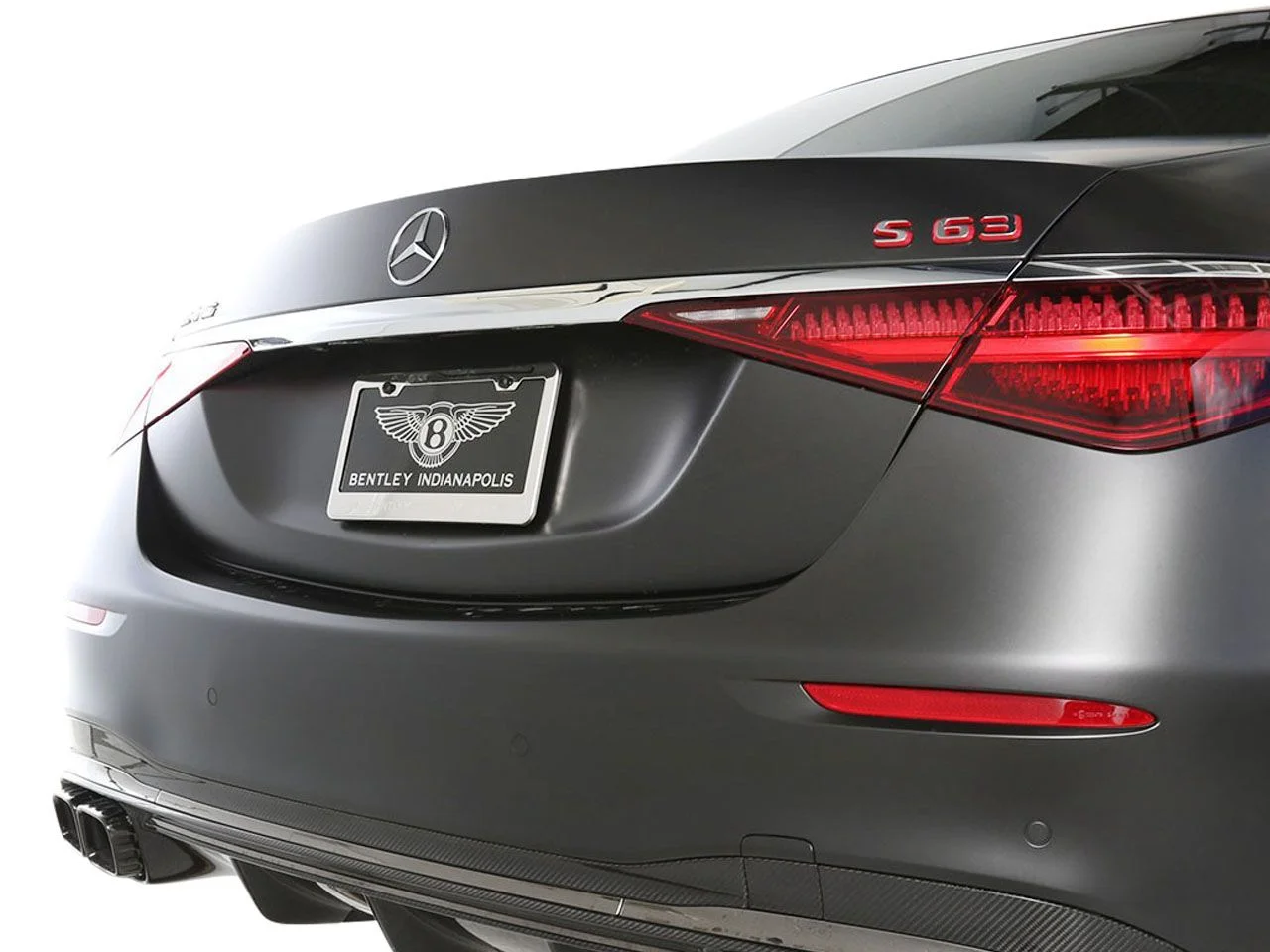 Used 2025 Gray Mercedes-Benz S 63 E AMG® image 13