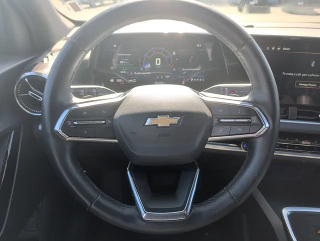Used 2025 Sterling Gray Metallic Chevrolet LT image 17