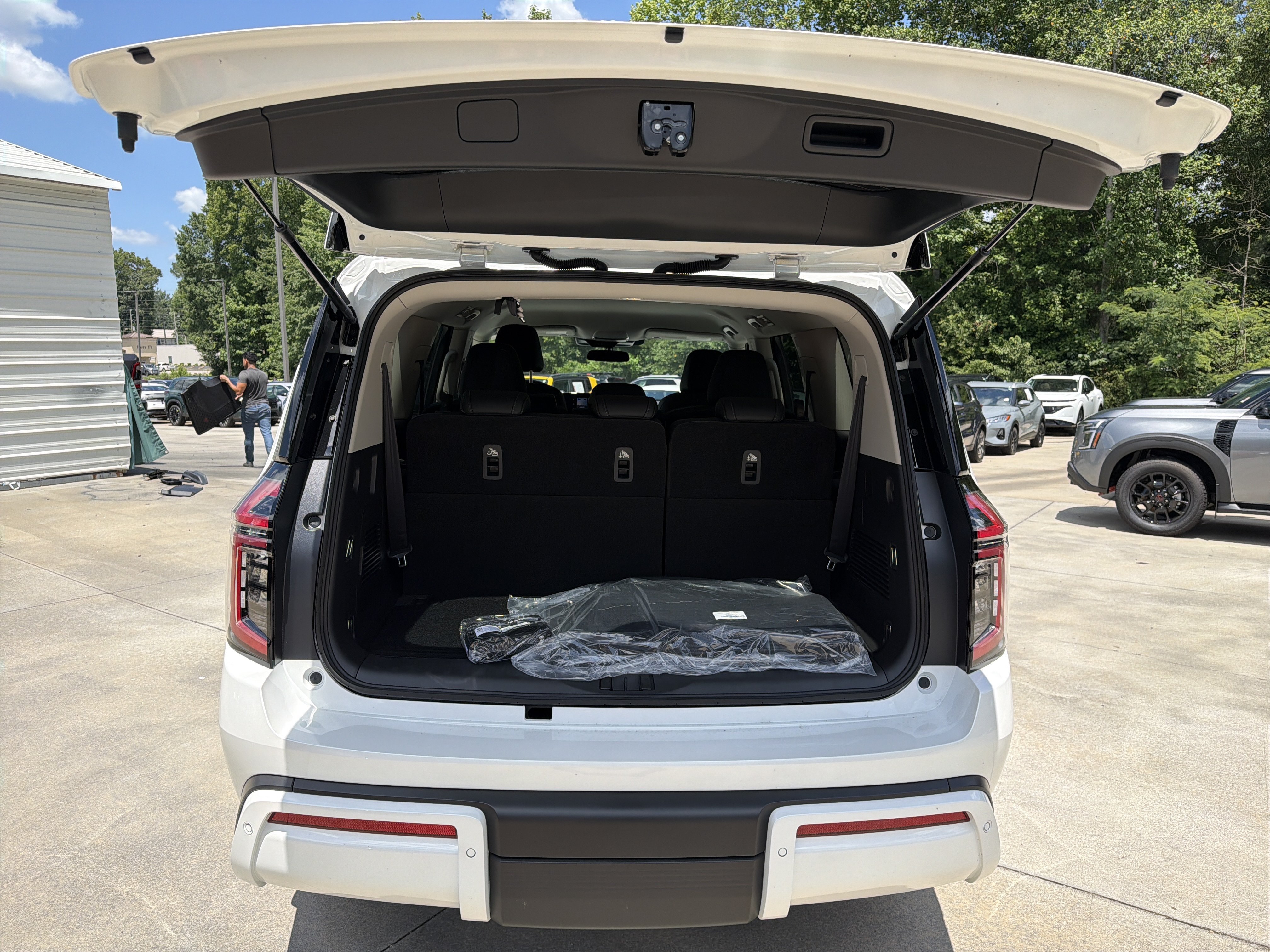 New 2026 Aspen White Tricoat Nissan SV image 19