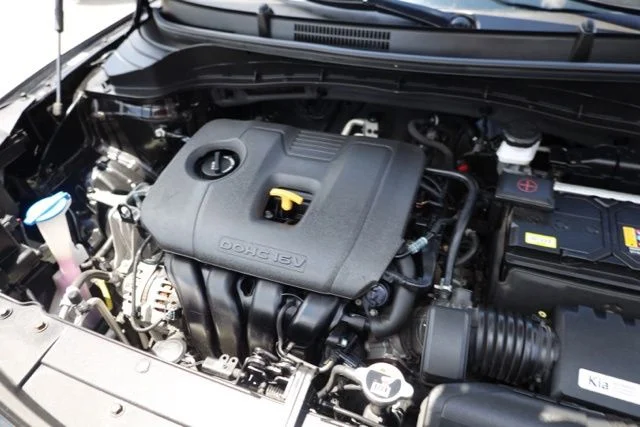 Used 2022 Black Kia LX image 38