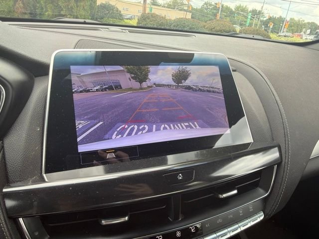 Used 2022 White Cadillac Luxury image 11