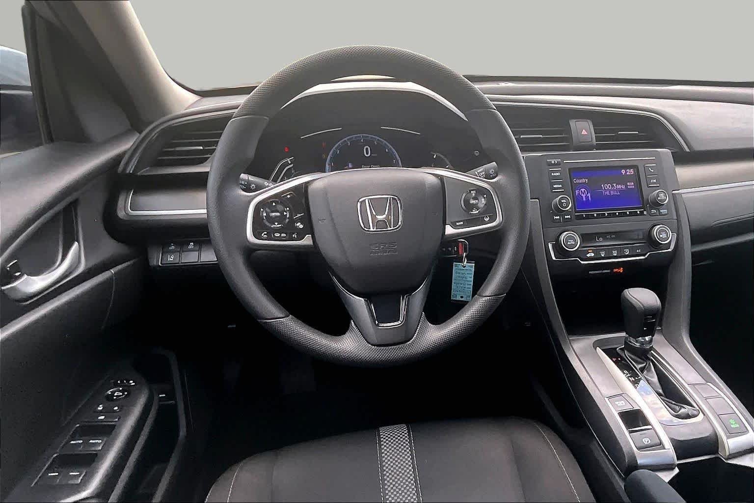 Used 2019 Lunar Silver Metallic Honda LX image 5