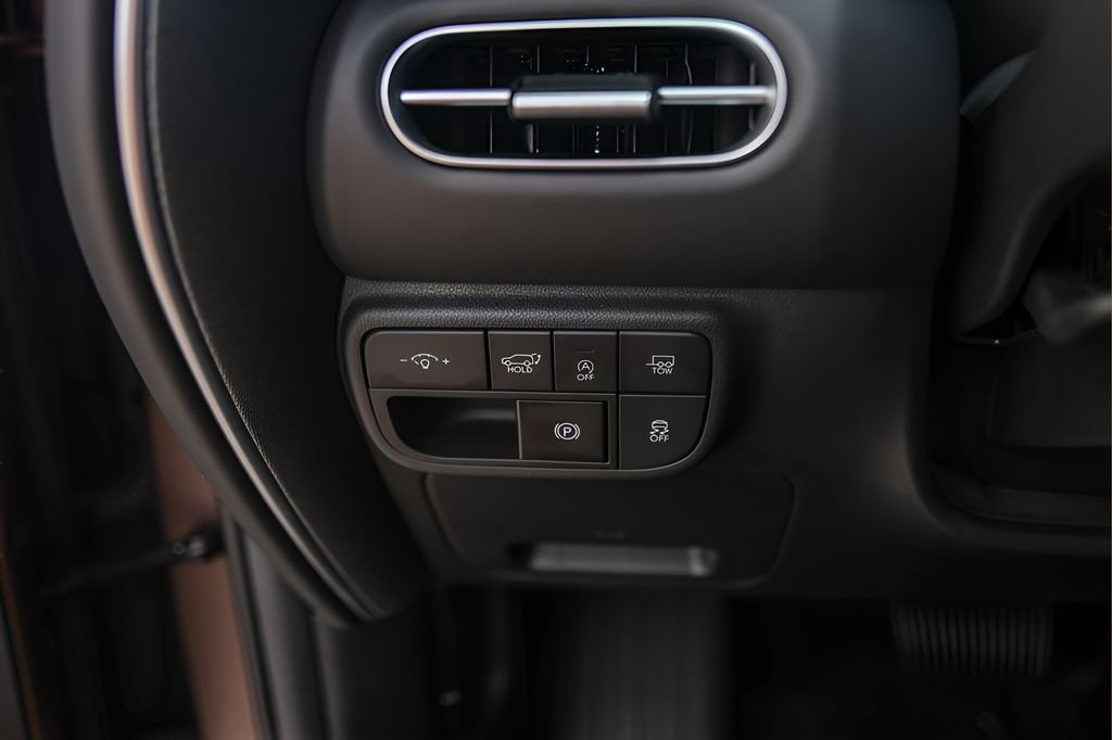 Used 2026  Hyundai Calligraphy image 15