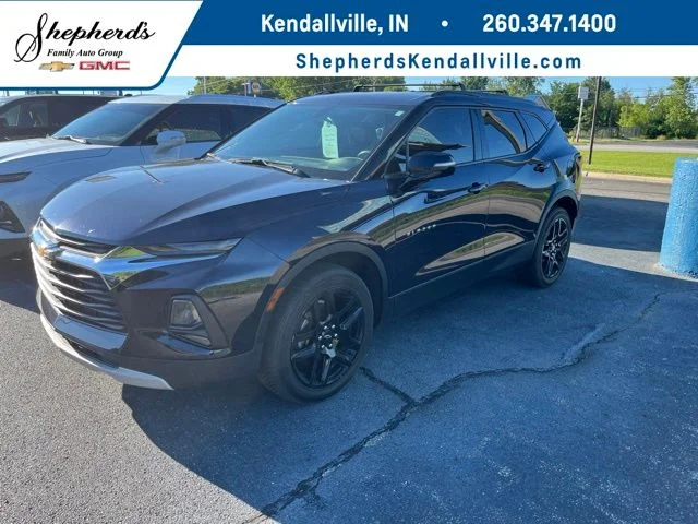 Used 2020 Blue Chevrolet LT image 1