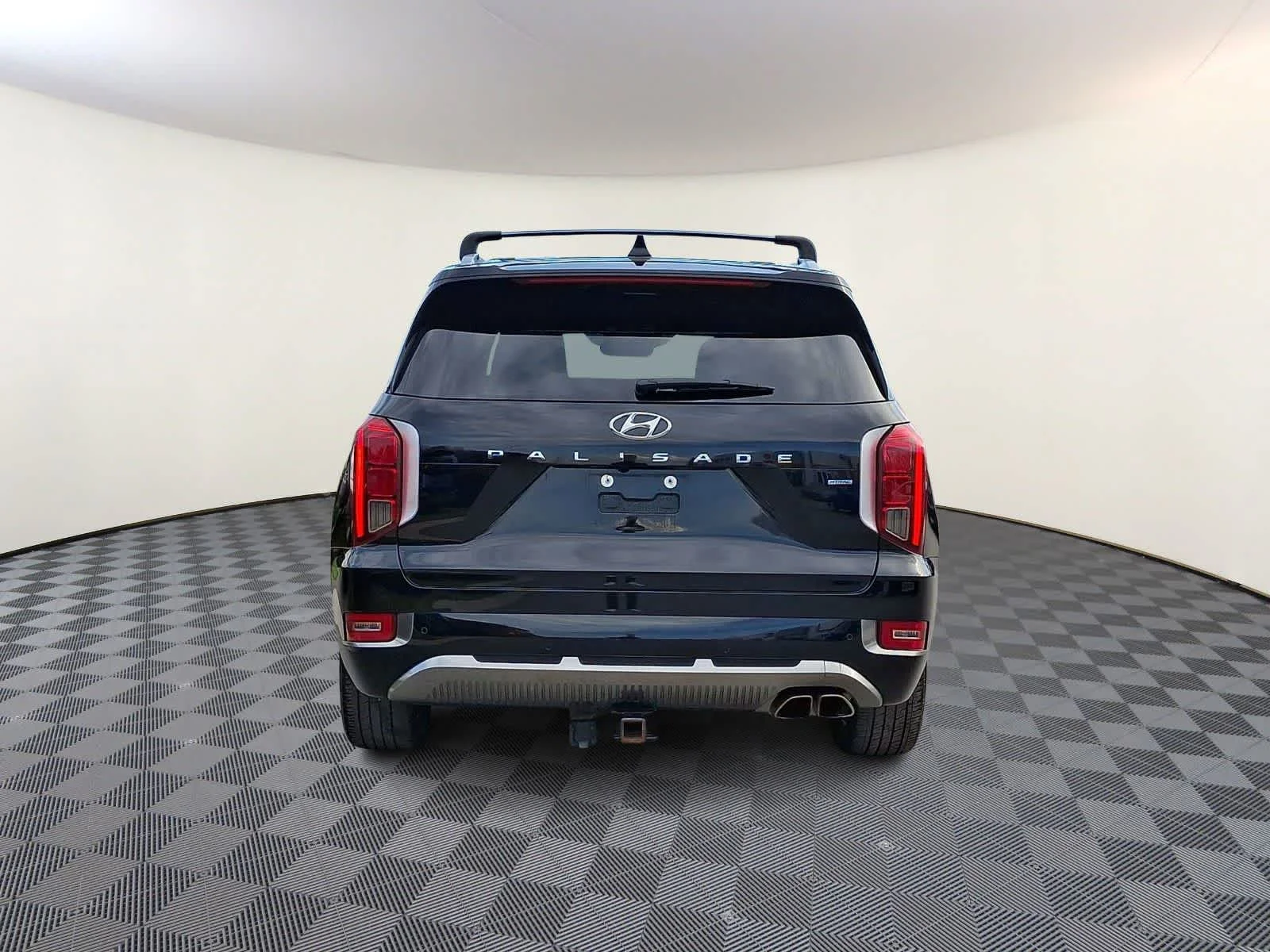 Used 2022 Abyss Black Pearl Hyundai Calligraphy image 6