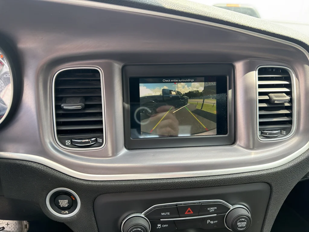 Used 2022 Granite Pearlcoat Dodge SXT image 16