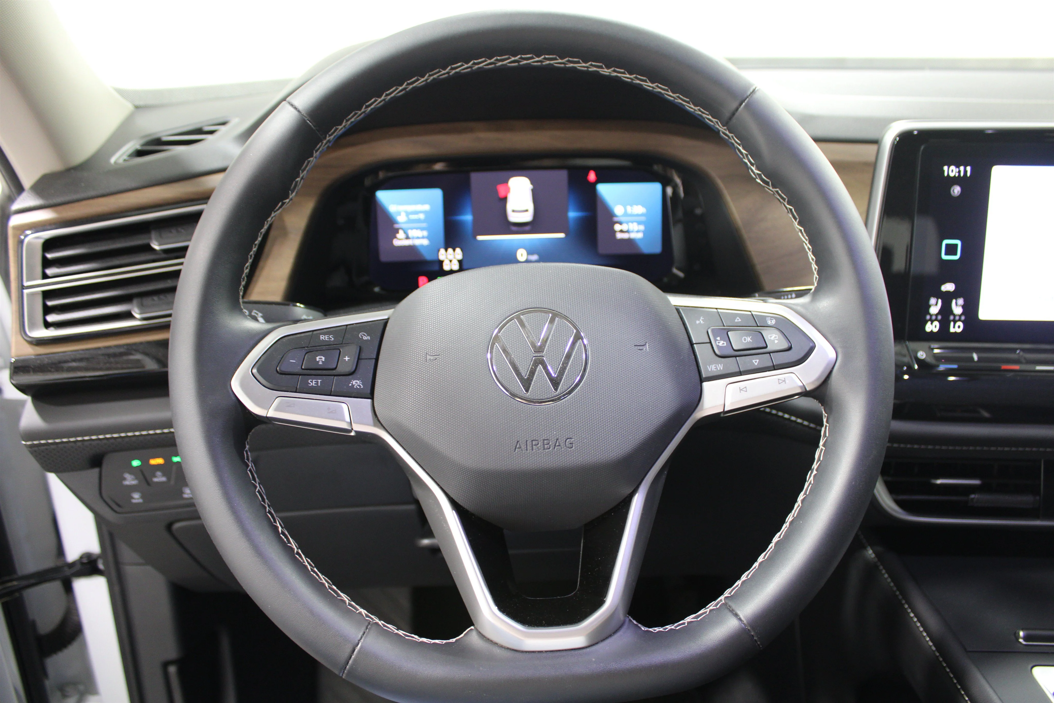 2025 Volkswagen Atlas SE - Photo 9