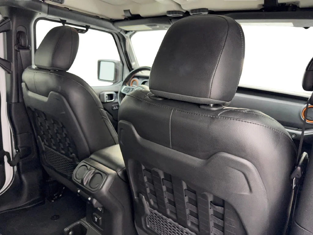 Used 2023 White Jeep Mojave image 43