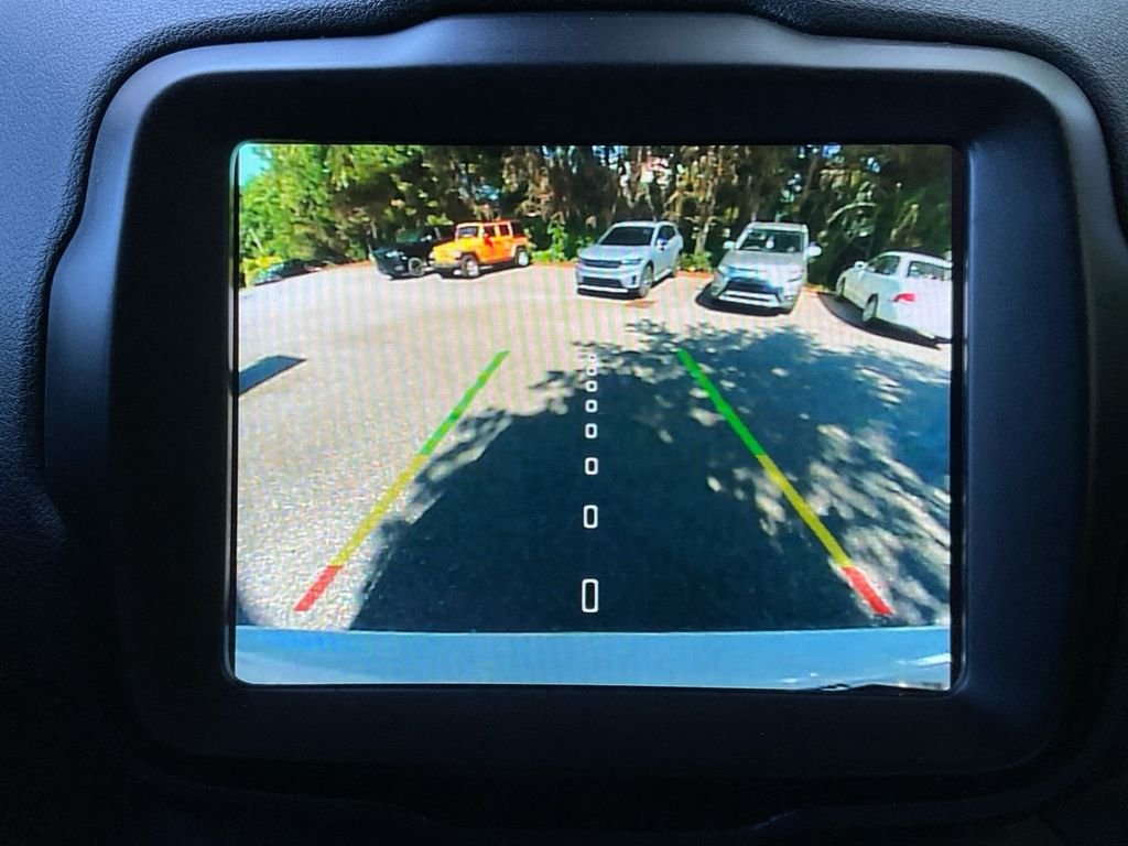 Used 2023 White Jeep Trailhawk image 20